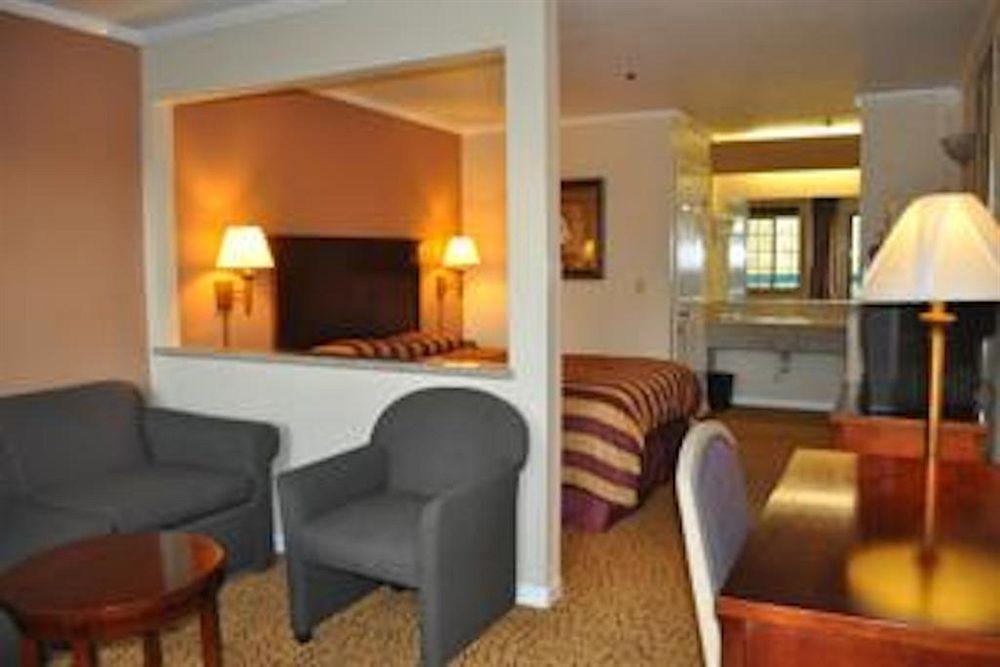 Executive Inn & Suites Sacramento Exterior photo