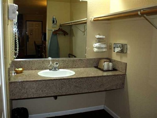 Executive Inn & Suites Sacramento Exterior photo